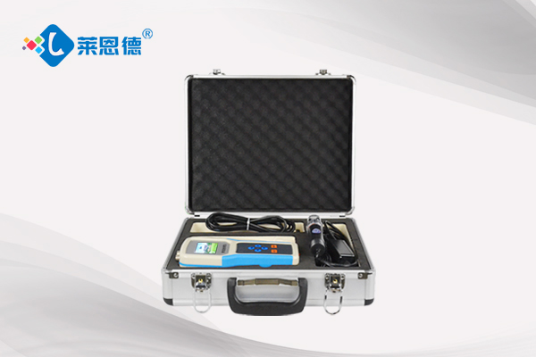 土壤溫度、水分、鹽分PH速測儀